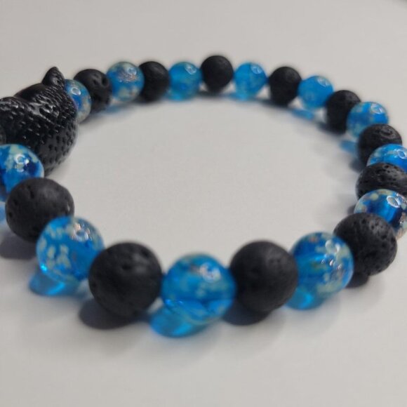 NWT Glow In The Dark Ladies Black & Blue Chinese Cat Lava Rock Stretch Bracelet - Picture 5 of 7